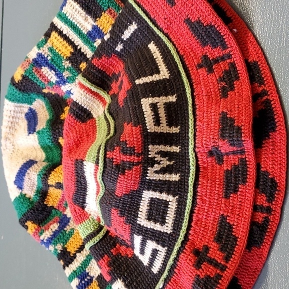 2 crochet hats, very colerfull, ‎ hand made. I would say small to medium. - Picture 7 of 11